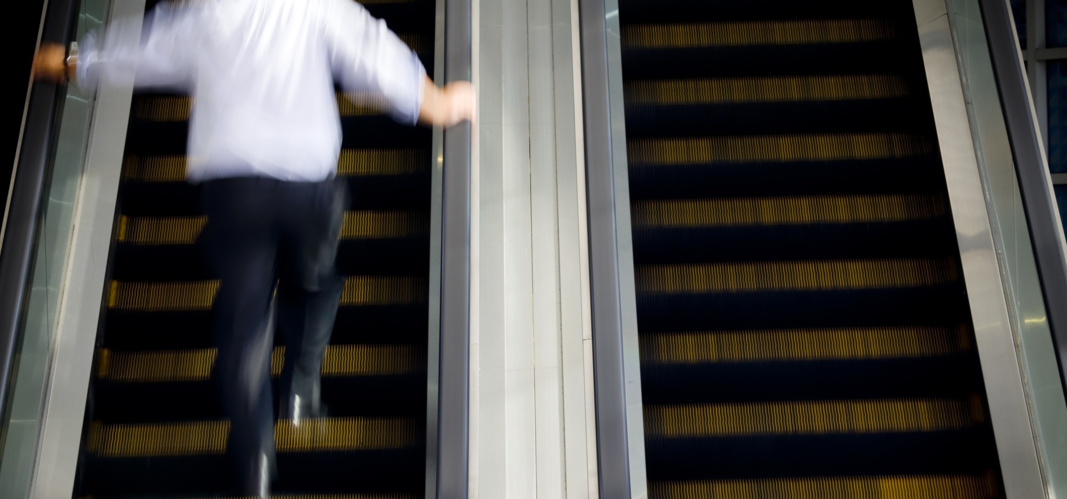 escalator.jpg